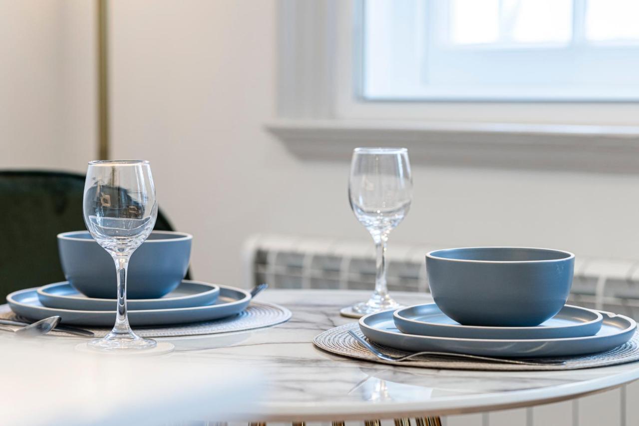 Stylish 1 Bed Flats In Soho, Next To Piccadilly Circus And Trafalgar Square London Exterior foto