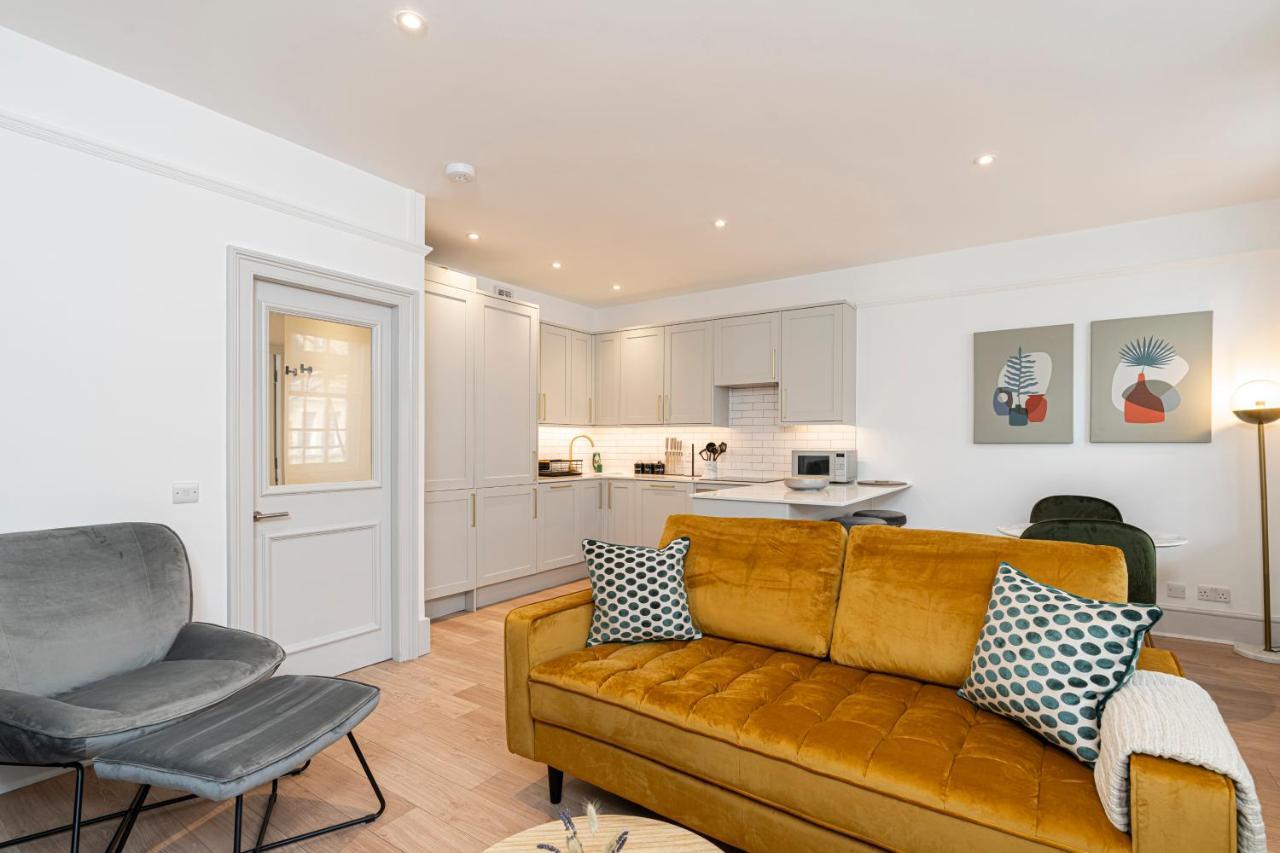 Stylish 1 Bed Flats In Soho, Next To Piccadilly Circus And Trafalgar Square London Exterior foto