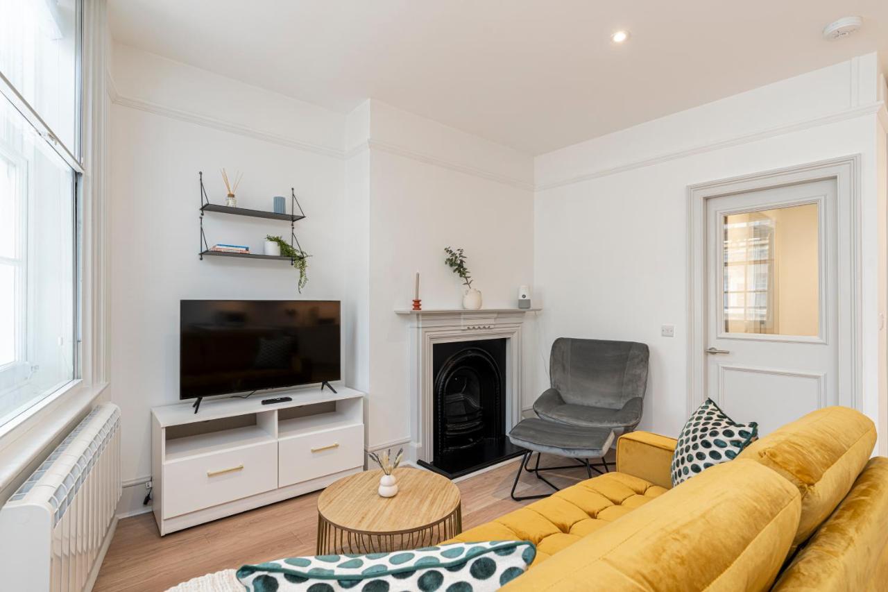 Stylish 1 Bed Flats In Soho, Next To Piccadilly Circus And Trafalgar Square London Exterior foto